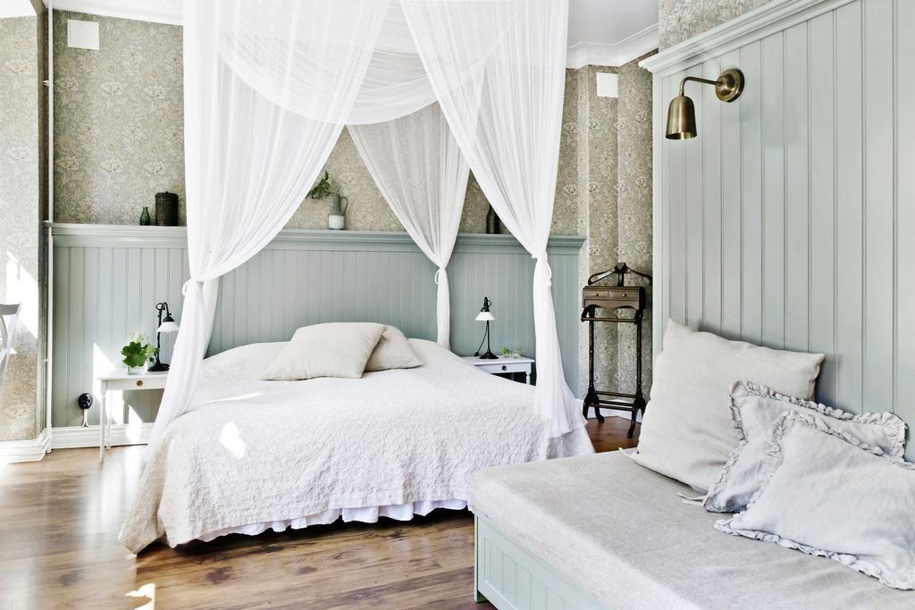 Bed and Breakfast Okéns à Varberg Extérieur photo